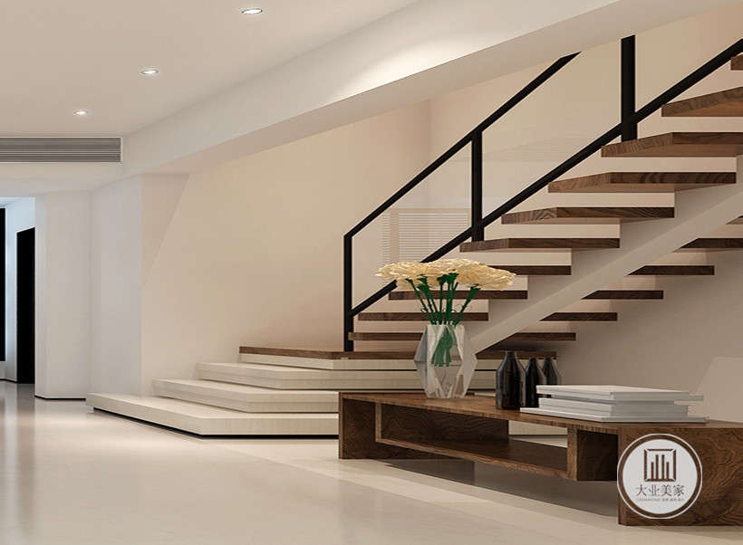 餐厅实木色的楼梯使用让这个浅色系空间有了视觉重点，大气又实用。